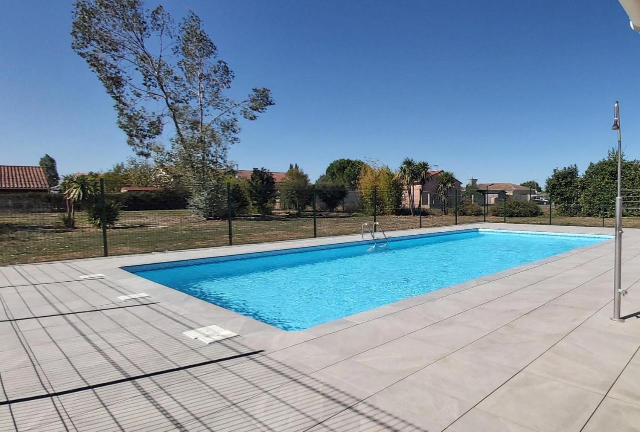 La Campagne Romantique - Avec Entree Autonome, Clim Neuve, Parking Prive & Sa Piscine ! - Saint-Sulpice  Exteriér fotografie