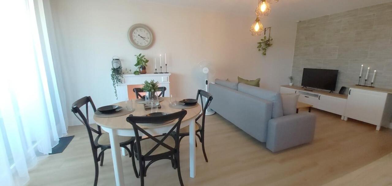 La Campagne Romantique - Avec Entree Autonome, Clim Neuve, Parking Prive & Sa Piscine ! - Saint-Sulpice  Exteriér fotografie