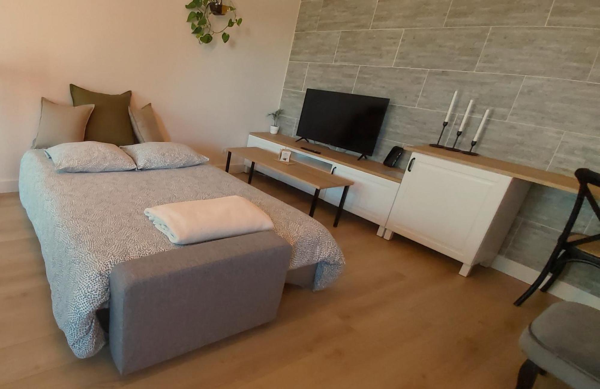 La Campagne Romantique - Avec Entree Autonome, Clim Neuve, Parking Prive & Sa Piscine ! - Saint-Sulpice  Exteriér fotografie